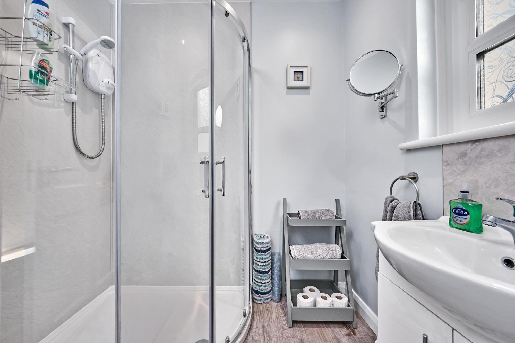 Portglenone Apartments Ngoại thất bức ảnh